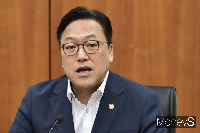 [머니S픽] 증권업 만난 금융위 김병환  