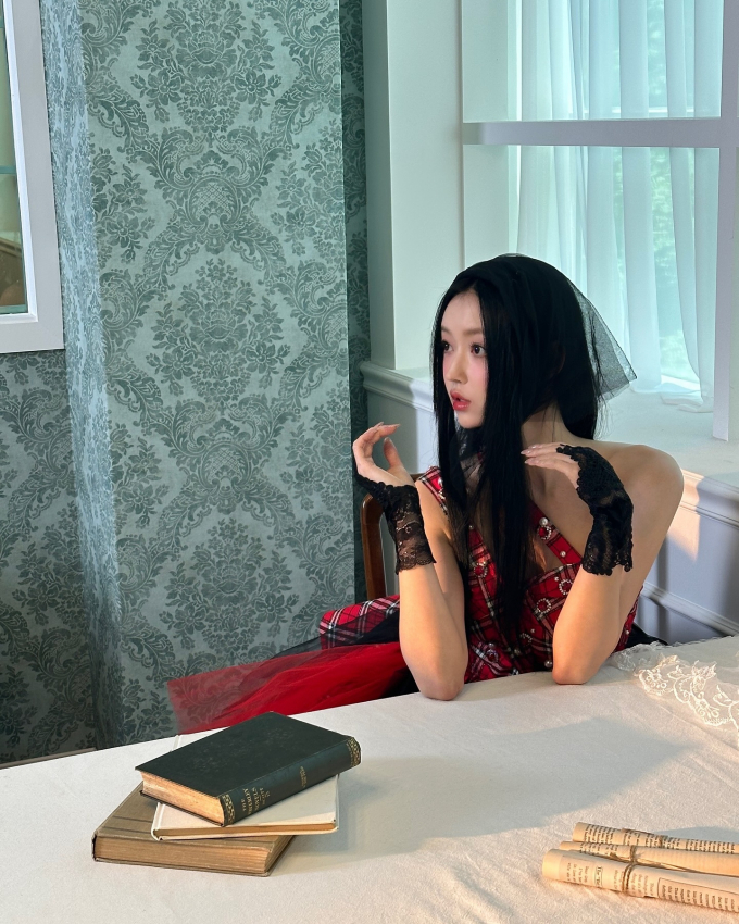 사진=유아 인스타그램