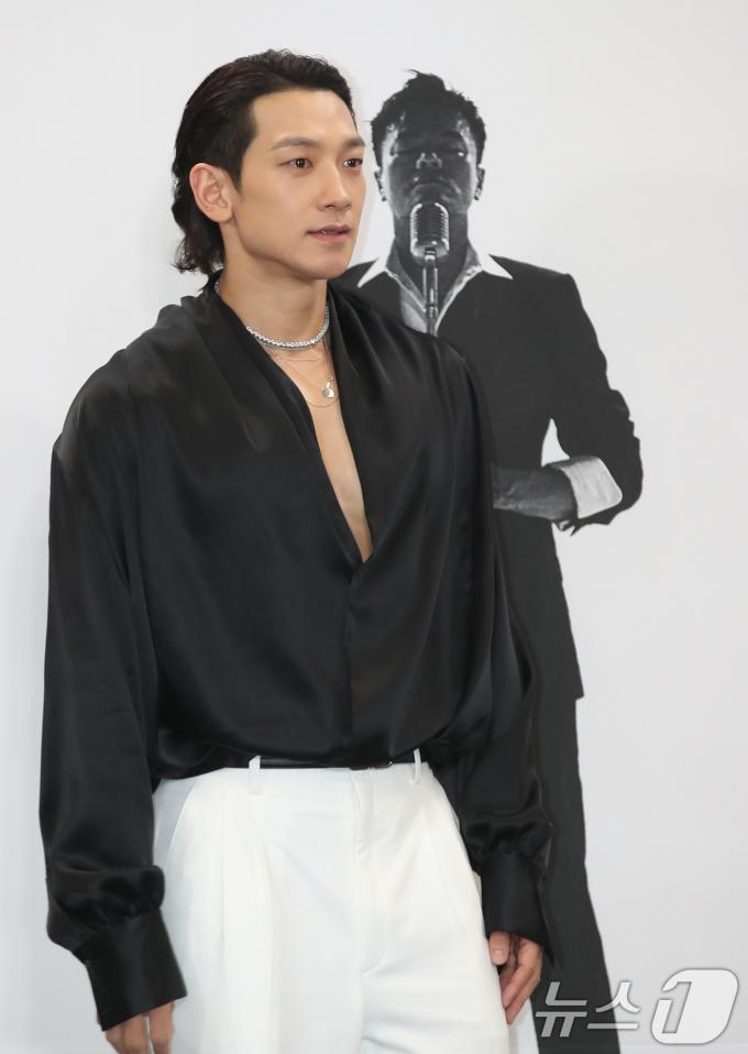 [사진] 비, 진영이 형은 나에게는 가족 같은 존재