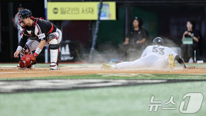 [사진] kt 김민혁 '빠르게'