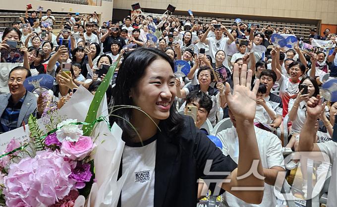 [사진] 안세영 '금의환향'