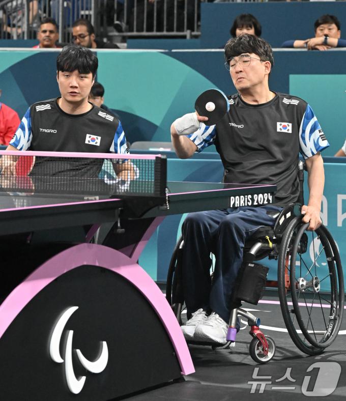 [사진] 슬로바키아 상대하는 박진철-차수용
