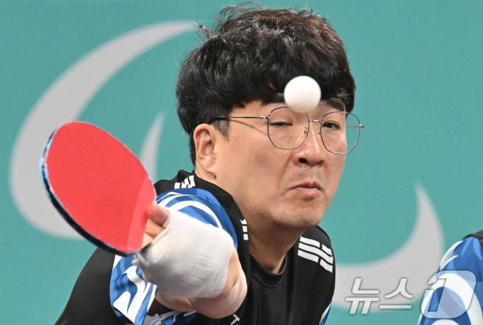 [사진] 공격하는 차수용