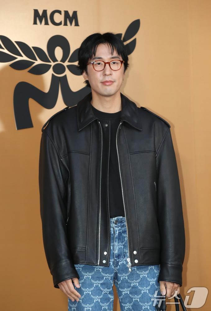 [사진] 마이큐, 훈내 진동