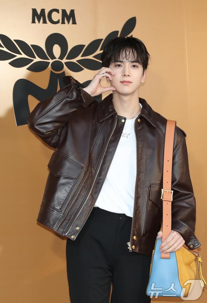 [사진] 더보이즈 영훈, 멋짐