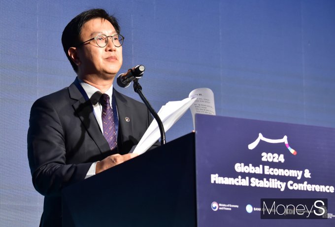 ▲ 개회사 전하는 김범석 기재부 제1차관