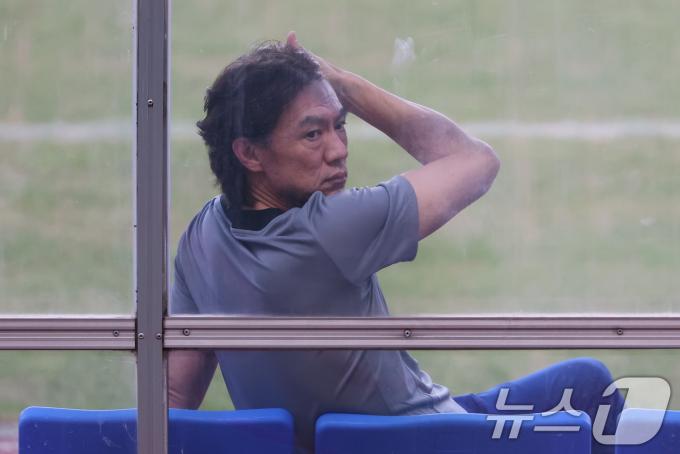 [사진] 팔레스타인전 앞둔 홍명보 감독
