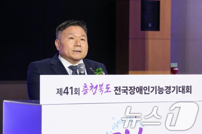 [사진] 대회사하는 조향현 한국장애인고용공단 이사장