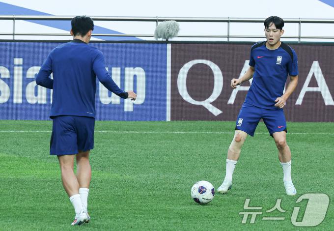 [사진] 함께 훈련하는 양민혁·손흥민