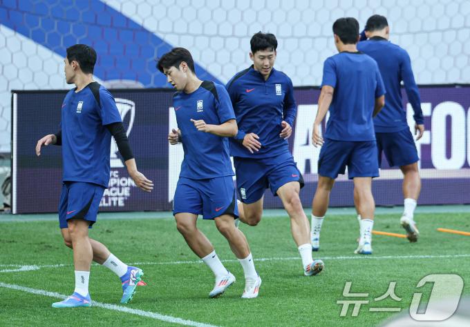 [사진] 홍명보호 첫 경기 준비하는 손흥민·이강인