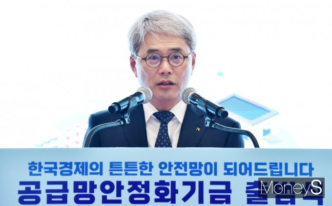 [머니S포토] 수은 윤희성 