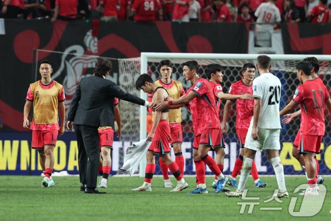[사진] 충격의 무승부