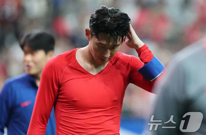 [사진] 무승부 아쉬운 손흥민