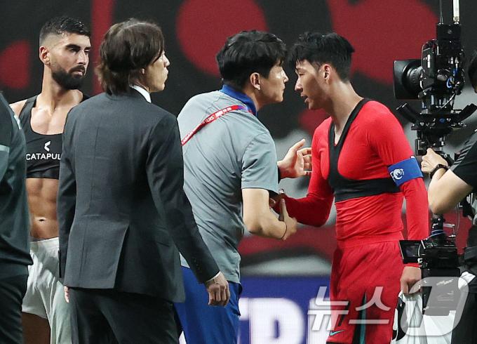 [사진] 홍명보호, 출발부터 불안