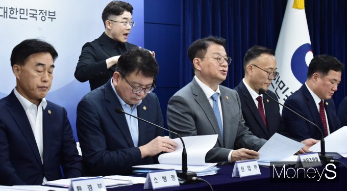 [머니S포토] 방기선 
