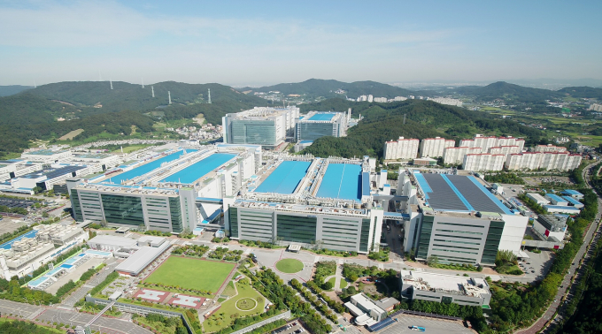 환경부로부터 '순환경제 선도기업 및 성과우수사업장'으로 선정된 삼성디스플레이 아산1캠퍼스 전경. / 사진=삼성디스플레이 