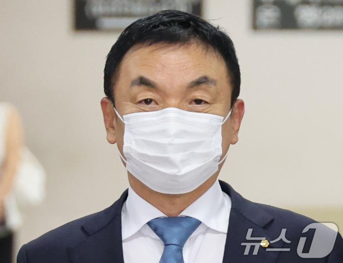 '주가조작 연루' 혐의를 받는 권오수 전 도이치모터스 회장. (공동취재) 2024.7.2/뉴스1 ⓒ News1 오대일 기자