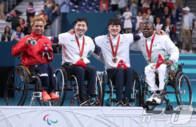 [사진] 탁구 김영건 금메달, 한국 6번째 金…김정길 동메달
