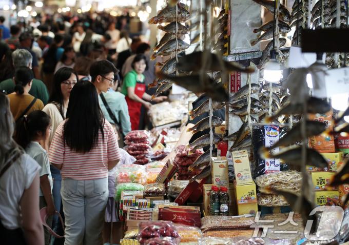 [사진] 추석 차례상 비용, 전년대비 9.1% 오른 28만7100원