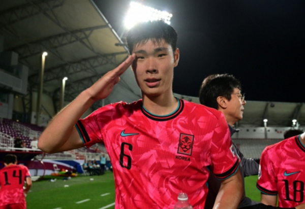 이영준이 소속팀 그라스호퍼 클럽 취리히 8월의 선수로 선정됐다. 사진은 지난 4월 2024 AFC U-23 아시안컵 조별리그 1차전 UAE와의 경기에서 득점한 이영준의 모습. /사진=뉴시스