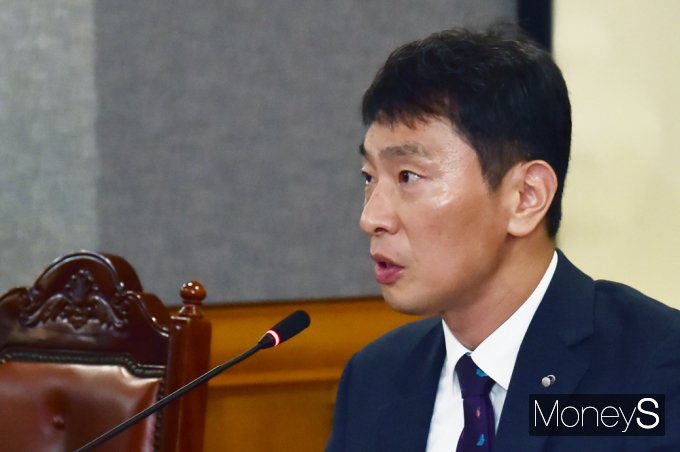 [머니S픽] 은행권 만난 이복현 