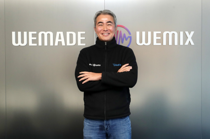 위메이드맥스의 결단에 주식은 2거래일 연속 상승세를 보였다. 사진은 장현국 위메이드 부회장이 지난 1월 인터뷰를 하는 모습. /사진=머니투데이 