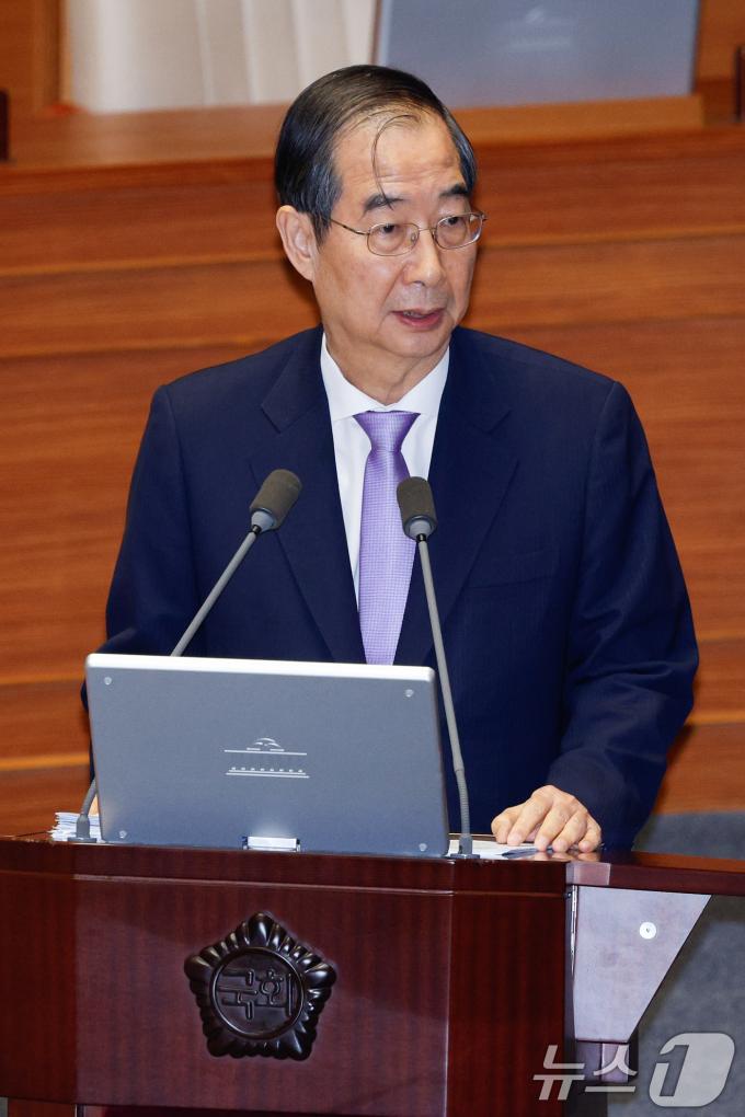 [사진] 대정부질문 답변하는 한덕수 총리