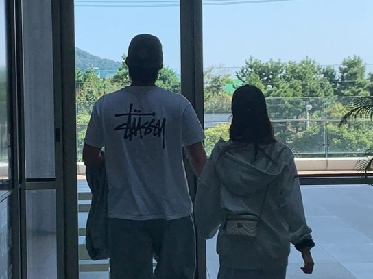 코미디언 박소영과 전 야구선수 문경찬이 열애 3개월 만 부부의 연을 맺는다. /사진=박소영 인스타그램