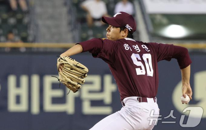[사진] 하영민 '승리를 위해'