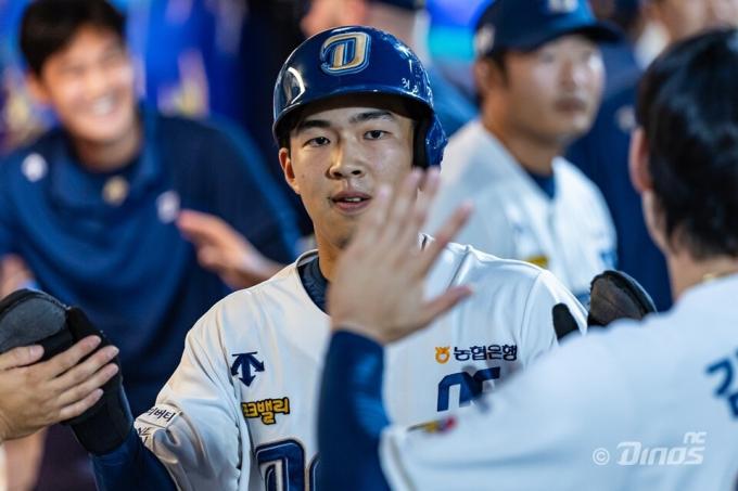 NC 다이노스 이적 후 좋은 모습을 보여주고 있는 내야 유틸리티 자원 김휘집. (NC 다이노스 제공)