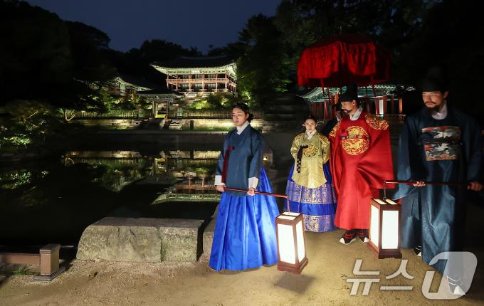 [사진] 창덕궁 달빛비행에서 만나는 부용지