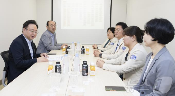 [사진] 조규홍 장관, 지역응급의료센터 방문