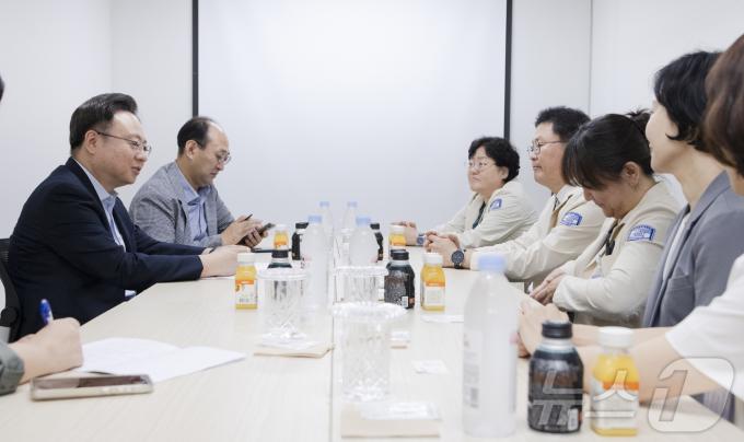[사진] 조규홍 장관, 지역응급의료센터 방문