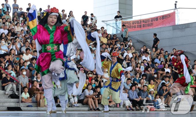 [사진] 추석 연휴 문화 공연 곳곳