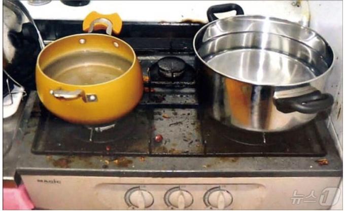 과외제자에게 끓는 물을 부어 죽음에 이르게 한 20대 여성에게 1심, 2심, 3심 모두 징역 7년형이 내려졌다. 사진은 사건현장 . (SBS 갈무리) ⓒ 뉴스1