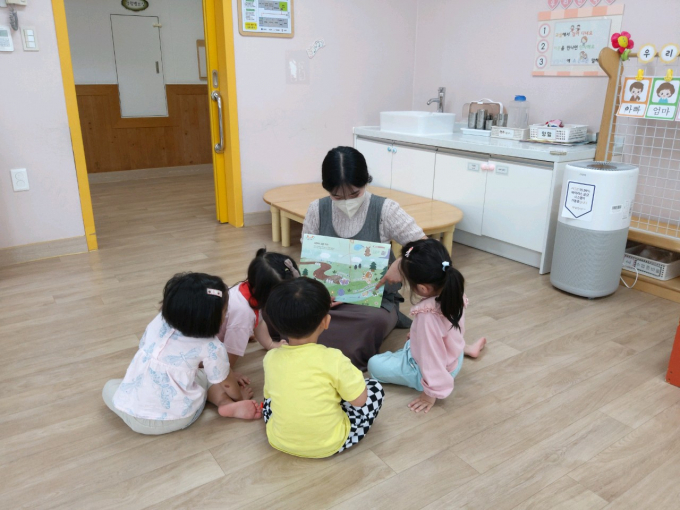 공기살균기 설치 사진. / 사진제공=김포시