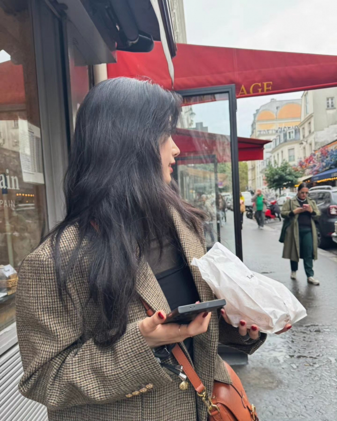 사진=카즈하 인스타그램