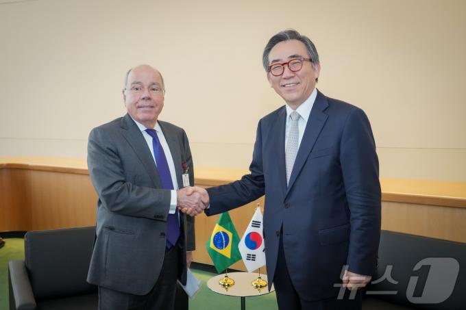 조태열 외교부 장관이 27일(현지시간) 마우루 비에이라 브라질 외교장관과 양자회담을 가졌다. (외교부 제공)