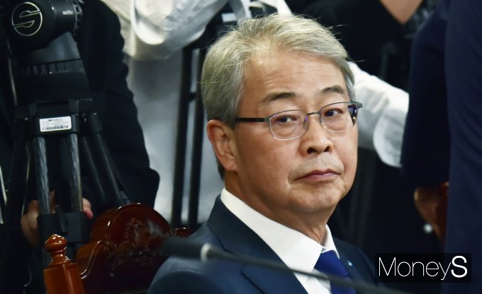 [머니S포토] 임종룡 회장, 금융위원장·금융지주 회장 간담회 참석