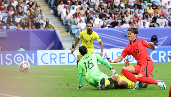 홍명보 축구대표팀 감독이 오는 10월 A매치에 어떤 공격수를 최전방에 기용할 지 관심이 쏠리고 있다. 사진은 지난 1월 2023 AFC 카타르아시안컵 오현규의 모습. /사진=뉴스1
