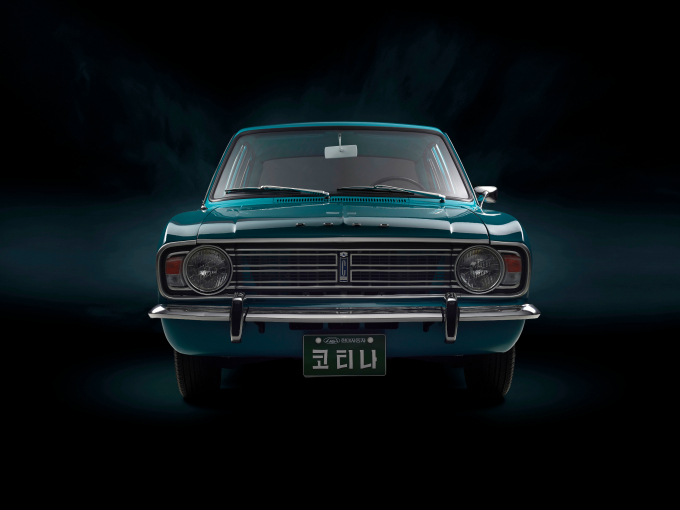 현대차가 최초로 생산한 코티나. 당시엔 포드사의 기술을 바탕으로 차를 만들었다. /사진=현대차