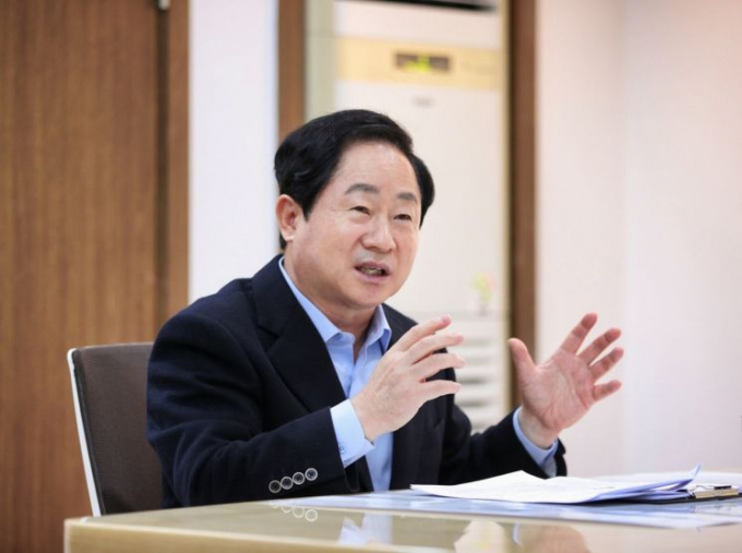 남양주시가 과학기술정보통신부가 주관의 '2025년 스마트빌리지 보급 및 확산 사업'공모에서 A등급을 받았다. 사진은 주광덕 남양주시장. / 사진=남양주시