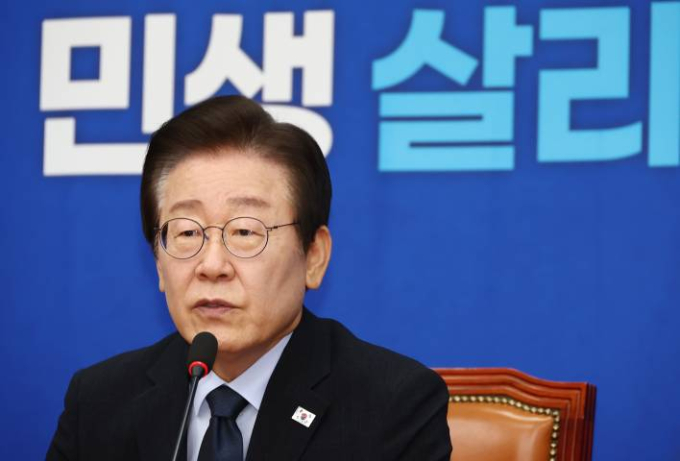 이재명 더불어민주당 대표가 2일 오전 서울 여의도 국회에서 열린 최고위원회의에서 모두 발언을 하고 있다./사진=뉴스1