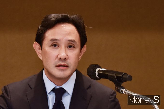 [머니S포토] 최윤범 