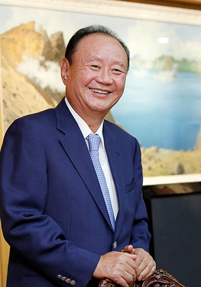 이대봉 참빛그룹 회장 겸 서울예술학원 이사장 (참빛그룹 홈페이지 제공)