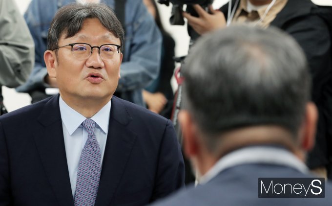 [머니S픽] 노사정 4인 대표, 한자리에 모여… 사회적 대화 '정례화' 합의