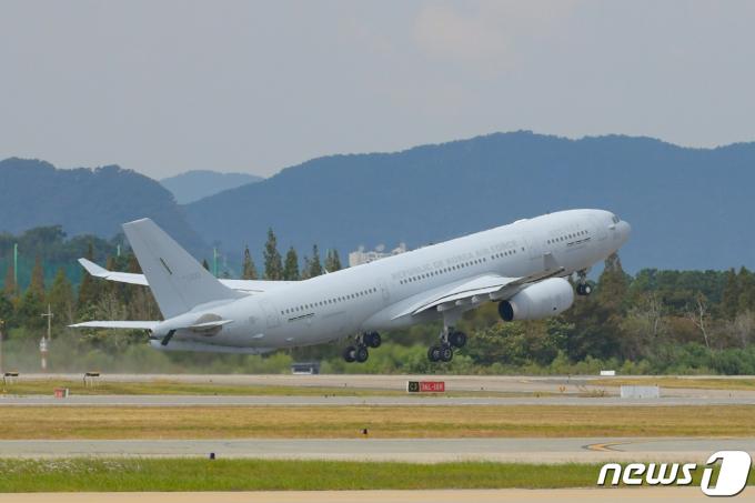 KC-330(시그너스) 군 수송기.(국방부 제공)