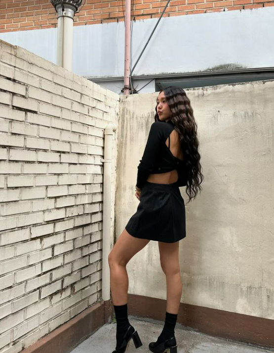 걸그룹 오마이걸 멤버 미미가 섹시하면서도 귀여운 매력을 뽐냈다. /사진=미미 인스타그램