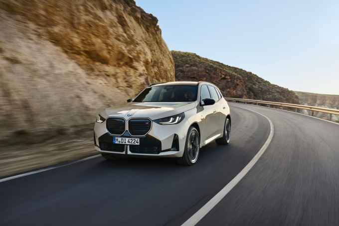 BMW코리아가 14일 오후 3시부터 BMW 샵 온라인을 통해 4세대 완전변경 ‘BMW 뉴 X3’의 사전 예약을 실시한다.  /사진=BMW코리아 