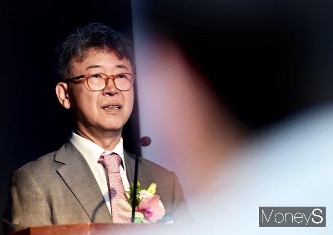 [머니S포토] 김형기 대표 